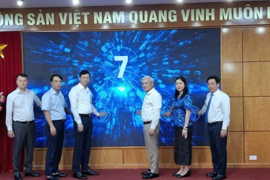 Phường Đại Mỗ, Hà Nội ra mắt Sổ tay số hỗ trợ tuyển sinh đầu cấp