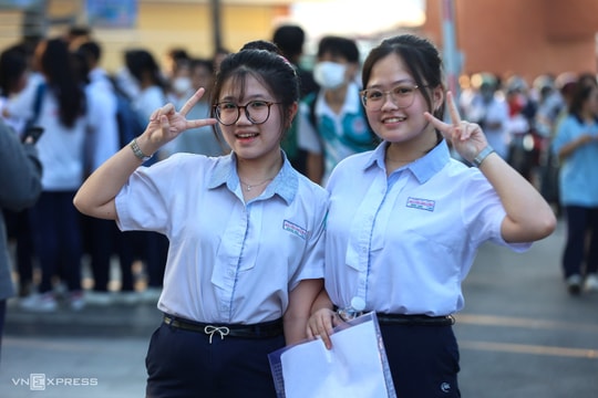 Những nhóm ngành được miễn học phí, cấp học bổng ở đại học