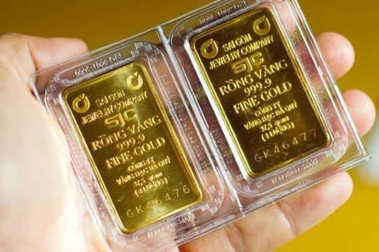 Giá vàng ngày 7/6: Đồng loạt lao dốc