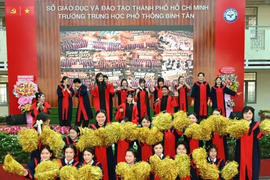 Hiệu trưởng gửi lời nhắn nhủ xúc động tới học sinh trước kỳ thi tốt nghiệp