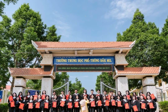Trường THPT Đắk Mil, từ mùa ‘quả ngọt’ đến khát vọng mùa thi