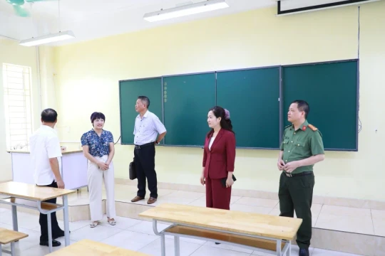 Lãnh đạo tỉnh Quảng Ninh kiểm tra công tác chuẩn bị Kỳ thi tốt nghiệp THPT