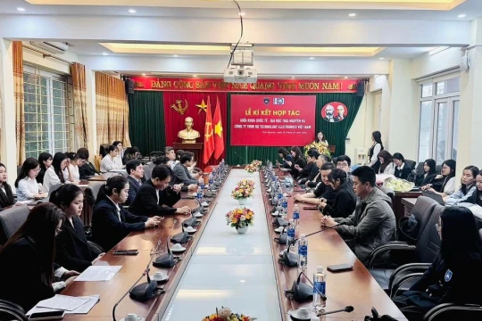 Gắn đào tạo với nhu cầu thực tiễn của thị trường lao động