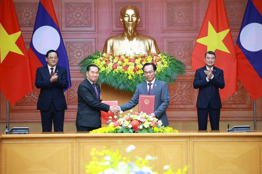 Tăng cường hợp tác dạy tiếng Lào tại Việt Nam