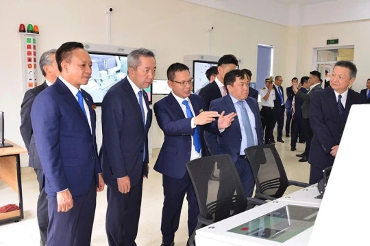Trường ĐH Hàng hải Việt Nam tiếp nhận hệ thống mô phỏng buồng máy hiện đại
