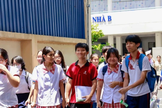 Trường Phổ thông Năng khiếu công bố điểm chuẩn lớp 10