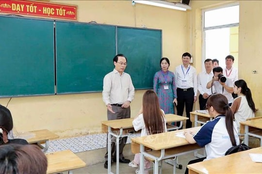 Tạo điều kiện tốt nhất về tâm lý và môi trường để các em làm bài thi tốt nghiệp