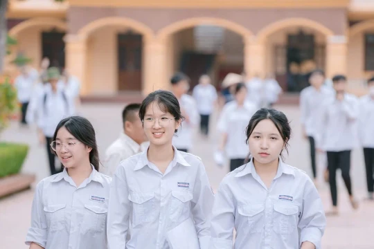 Những dấu ấn đặc biệt trong buổi thi đầu tiên Kỳ thi tốt nghiệp THPT 2026
