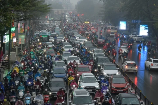 Miền Bắc đón mưa dông liên tiếp