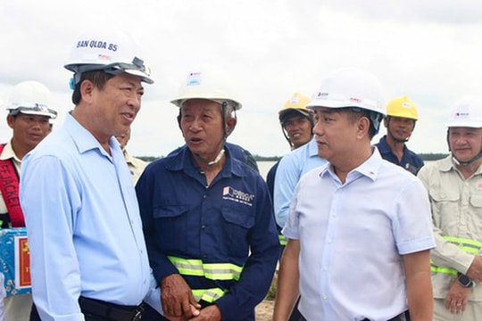 Bộ trưởng Bộ Xây dựng nói về hệ lụy khi người lao động "nhảy" việc liên tục