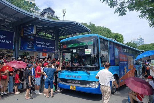Tin vui bất ngờ cho tất cả người đi xe buýt ở Hà Nội từ 1/7