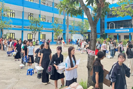 Thí sinh dự thi năng khiếu đợt 2 tại Trường ĐH Sư phạm Nghệ thuật Trung ương
