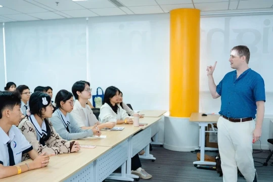 Sinh viên Fulbright không sợ AI - Đâu là lý do?