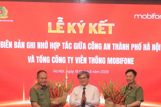 Công an Hà Nội hợp tác xây dựng Thủ đô thông minh, an toàn
