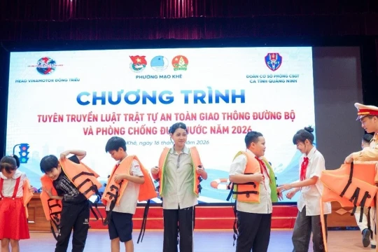 Tuyên truyền phòng chống đuối nước cho học sinh ở Quảng Ninh