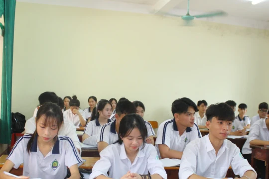 Đề xuất tăng 166 chỉ tiêu lớp 10 cho các trường THPT phía Nam Hà Tĩnh