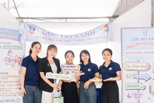 Trường sư phạm trang bị kỹ năng thích ứng với giáo dục hiện đại cho sinh viên năm cuối