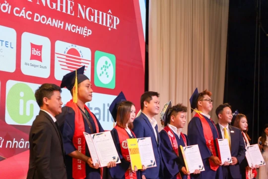 Link Vào Trang Chủ MM88.COM Chính Thức trao thư mời tuyển dụng cho sinh viên ngay tại lễ MM88dangnhap nhà cái World Cup 2026