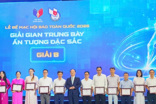 Báo Giáo dục và Thời đại đoạt giải B Gian trưng bày ấn tượng đặc sắc Hội Báo toàn quốc 2026