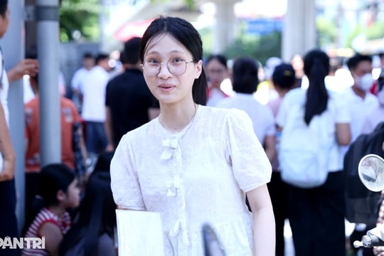 Thi đánh giá của Bộ Công an: Thí sinh than toán khó, tiếng Anh "dễ thở"