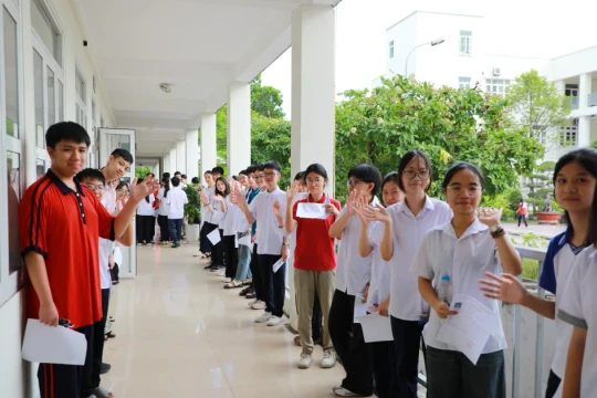 Thí sinh Quảng Ninh kết thúc ngày đầu Kỳ thi tuyển sinh vào lớp 10