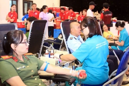 Sơn La tiếp nhận hơn 1.000 đơn vị máu từ 'Hành trình Đỏ'