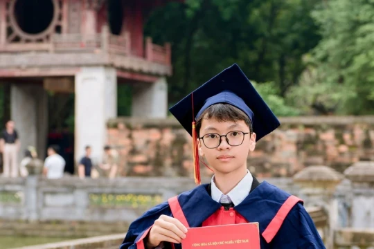 Cú 'quay xe' giúp nam sinh chinh phục điểm chuyên Vật lí cao nhất thành phố