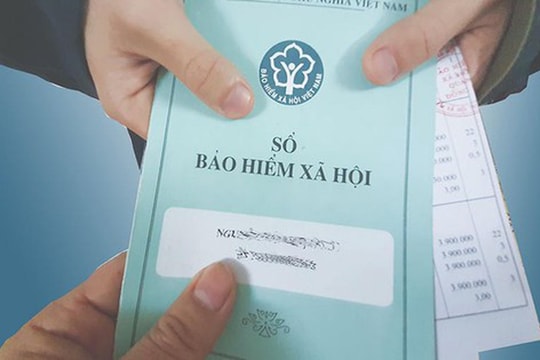 Không chốt được sổ BHXH vì công ty nợ tiền, người lao động phải làm gì?