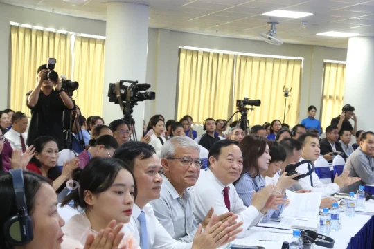 FBU kết nối tri thức quốc tế, thúc đẩy phát triển hệ sinh thái tài sản số