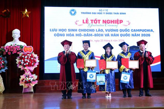Đào tạo nguồn nhân lực y tế quốc tế, vun đắp tình hữu nghị giữa các quốc gia