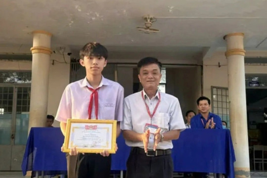 Thi lớp 10 đạt 3 điểm 10, nam sinh Tây Ninh vào trường top đầu ở TPHCM