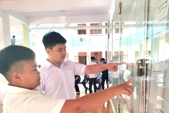 Sơn La công bố điểm chuẩn dự kiến vào lớp 10