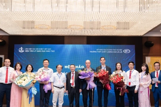 Ra mắt hệ sinh thái 'Trường học 4.0 - Sẵn sàng cho tương lai hạnh phúc'