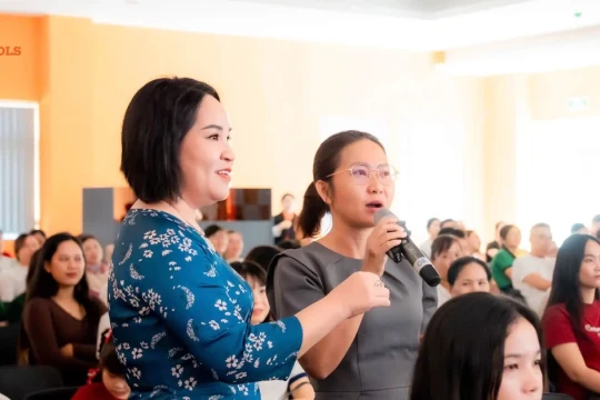 Sẻ chia cùng phụ huynh ‘khởi đầu hạnh phúc cho hành trình lớn khôn’