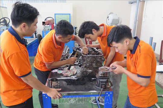 Đồng Nai: Đồng bộ các giải pháp đưa giáo dục vươn tầm