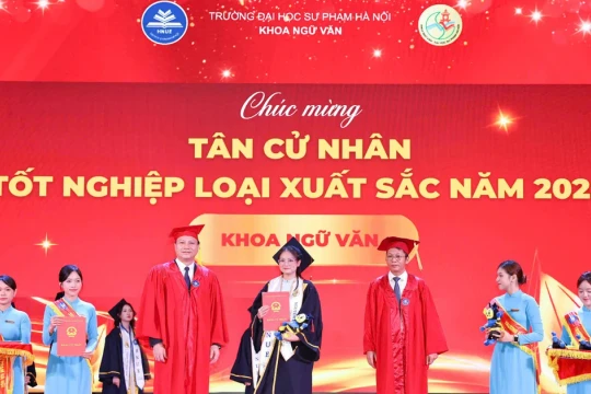 Hơn 3.200 tân cử nhân Trường ĐH Sư phạm Hà Nội nhận bằng tốt nghiệp