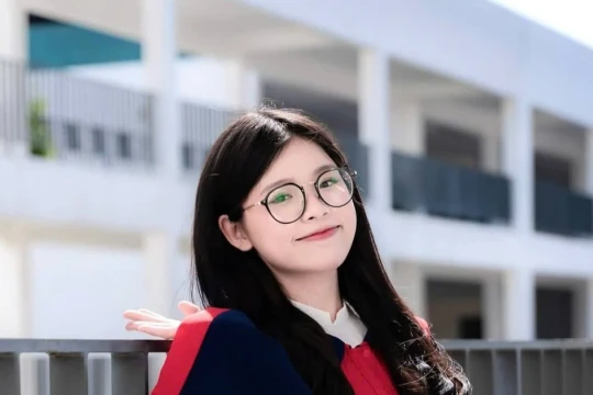 Nữ sinh đỗ đầu Kỳ thi tốt nghiệp THPT tại Tuyên Quang ước mơ làm cô giáo