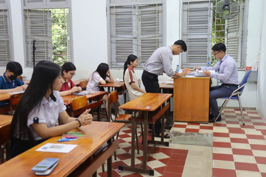Thí sinh TP Hồ Chí Minh cần làm gì sau khi biết điểm thi tốt nghiệp THPT 2026?