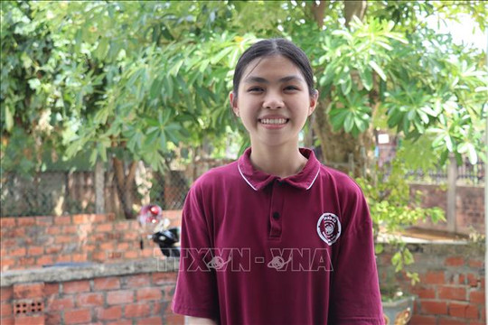 Hành trình vượt khó, tự học của thủ khoa khối B00 của tỉnh Hà Tĩnh