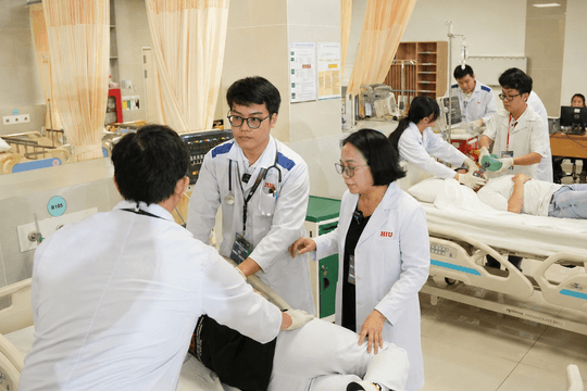 Trường Đại học Quốc tế Hồng Bàng được ECFMG Mỹ ghi nhận