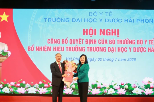 PGS.TS Nguyễn Văn Khải giữ chức Hiệu trưởng Trường Đại học Y Dược Hải Phòng