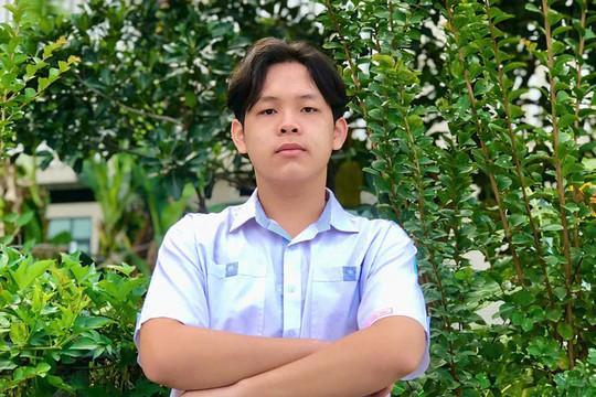 Thủ khoa tốt nghiệp của TP HCM định theo nghề Sư phạm