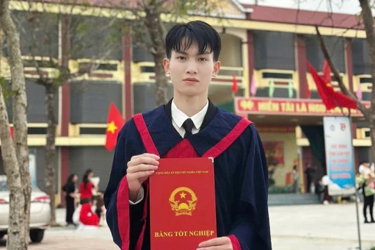 Nam sinh ở Hà Tĩnh đạt 29 điểm khối A00 nhờ tinh thần kỷ luật