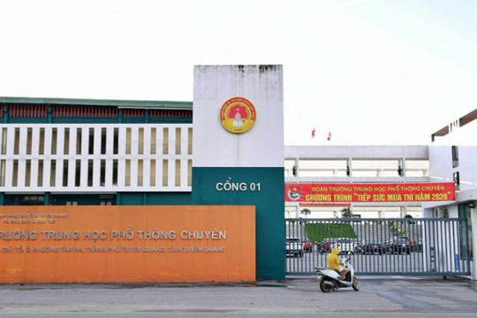 Vụ 147 điểm 10 môn Toán tốt nghiệp THPT tại Tuyên Quang: Xác minh các mối quan hệ giữa giám thị và thí sinh