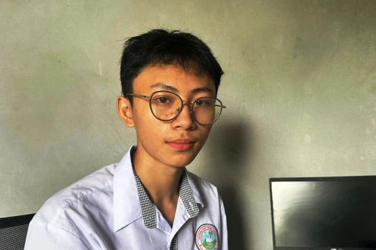 Cậu học trò 'chân đất' xứ Thanh trở thành Á khoa toàn quốc
