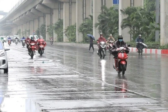 Dự báo thời tiết ngày 5/7: Bắc Bộ mưa to, Nam Bộ mưa về chiều tối
