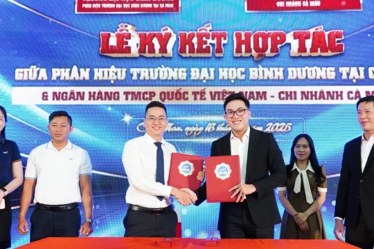 BDU Cà Mau đẩy mạnh mô hình ‘Học cùng doanh nghiệp’