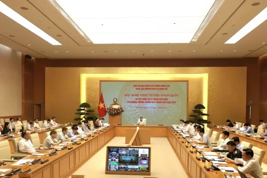 Gỡ hơn 9.000 sản phẩm vi phạm trên sàn thương mại điện tử