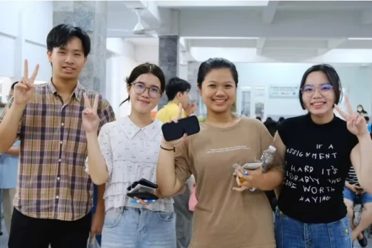 Hướng dẫn quy đổi điểm V-SAT và điểm thi tốt nghiệp THPT năm 2026