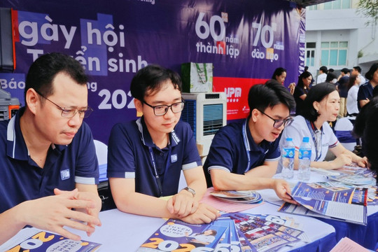 Thêm nhiều trường đại học công bố điểm sàn năm 2026